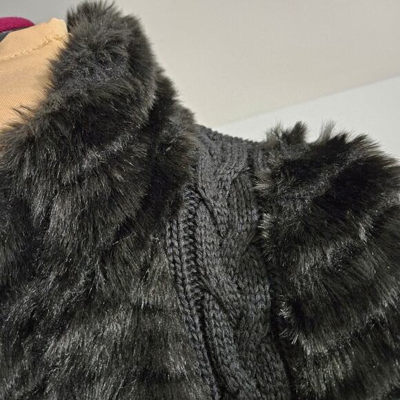 Roz & Ali Vest Black Faux Fur and Ribbed Knit Full Zip Sleeveless Jacket Large - Picture 13 of 16